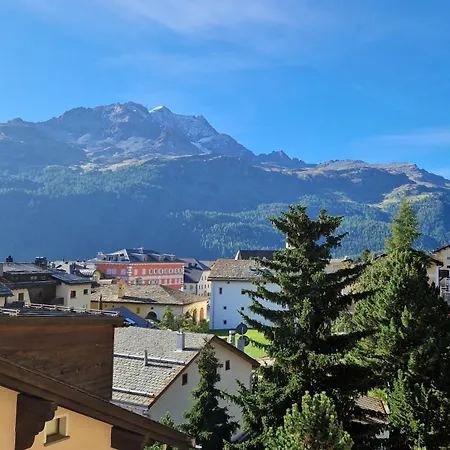 Chesa Bellaval, Haus La Vuolp 3-zimmerwohnung Silvaplana