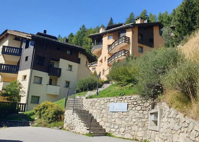 Chesa Bellaval, Haus La Vuolp 3-zimmerwohnung * Silvaplana