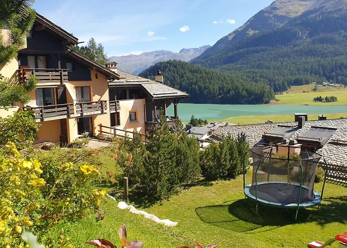 Chesa Bellaval, Haus La Vuolp 3-zimmerwohnung * Silvaplana