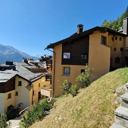 Chesa Bellaval, Haus La Vuolp 3-zimmerwohnung Apartmán Silvaplana