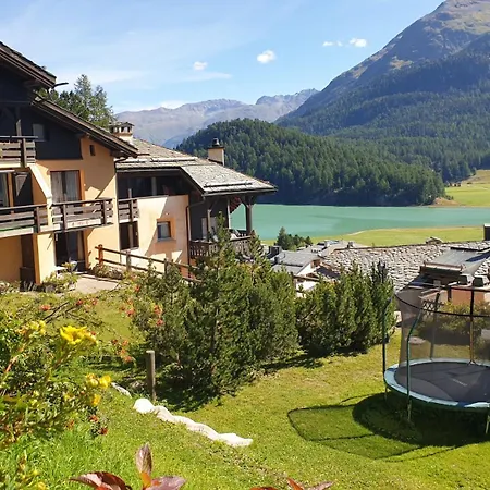 Chesa Bellaval, Haus La Vuolp 3-zimmerwohnung * Silvaplana