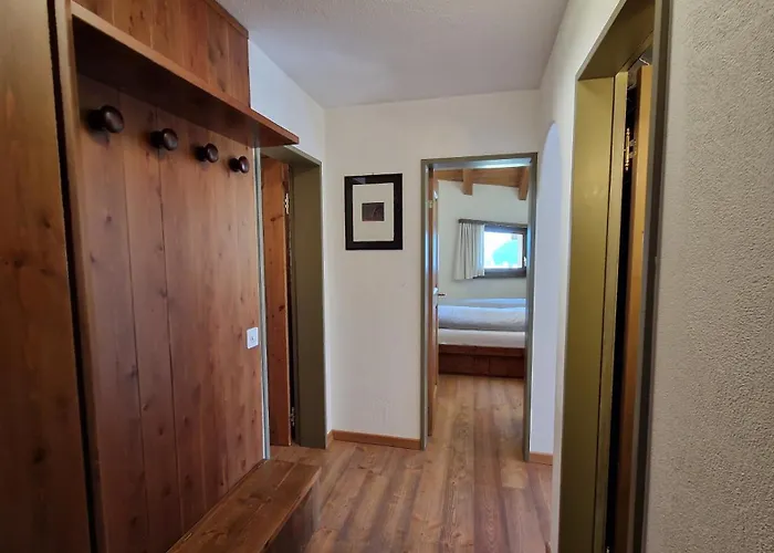 Daire Chesa Bellaval, Haus La Vuolp 3-zimmerwohnung Silvaplana