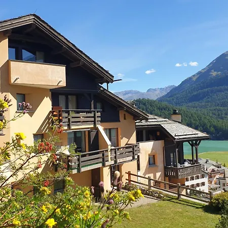 Chesa Bellaval, Haus La Vuolp 3-zimmerwohnung Silvaplana